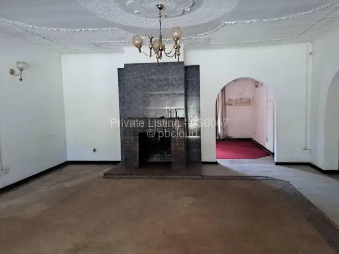 4 Bedroom House to Rent in Emerald Hill, Harare