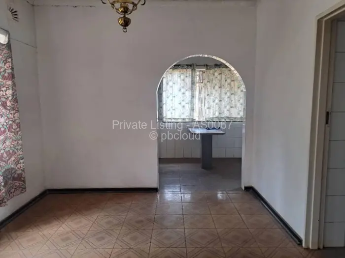 4 Bedroom House to Rent in Emerald Hill, Harare