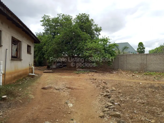 6 Bedroom House for Sale in Masvingo, Masvingo