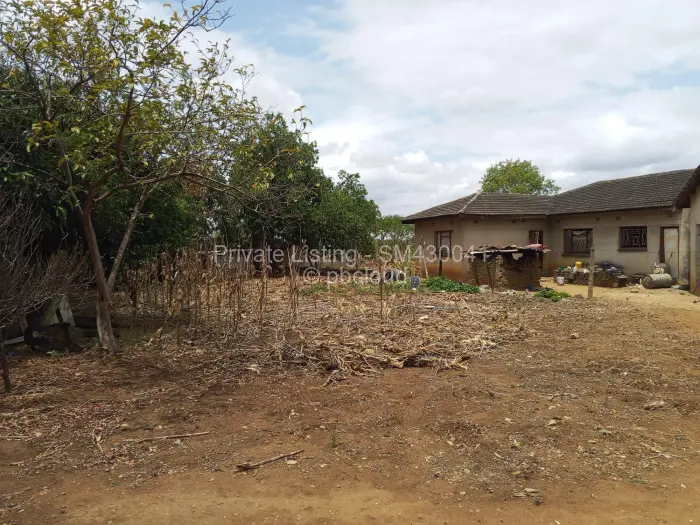 6 Bedroom House for Sale in Masvingo, Masvingo