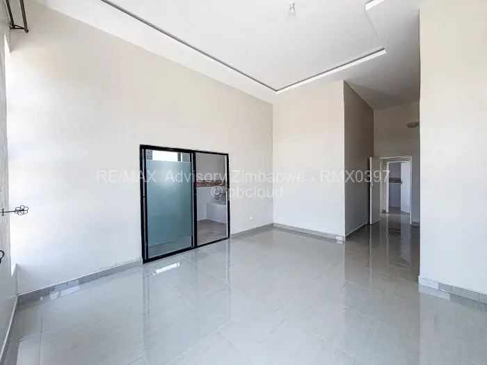 Townhouse/Cluster to Rent in Marlborough