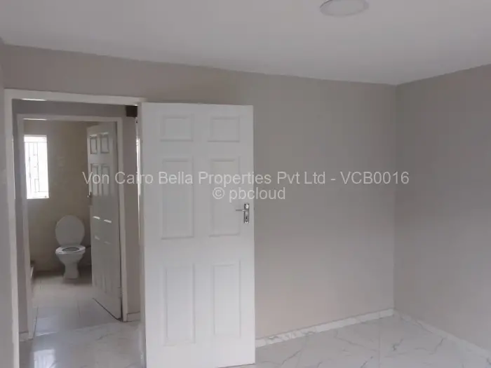 3 Bedroom House for Sale in Kuwadzana, Harare