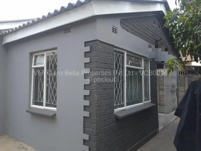 3 Bedroom House for Sale in Kuwadzana, Harare