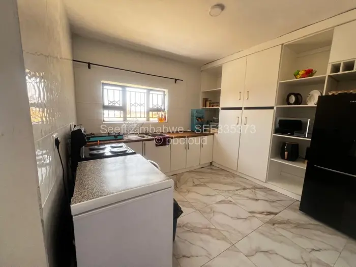 Flat/Apartment to Rent in Zimre Park, Harare