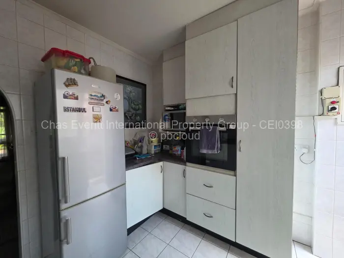 Townhouse/Cluster for Sale in Ascot, Bulawayo