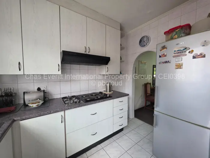 Townhouse/Cluster for Sale in Ascot, Bulawayo