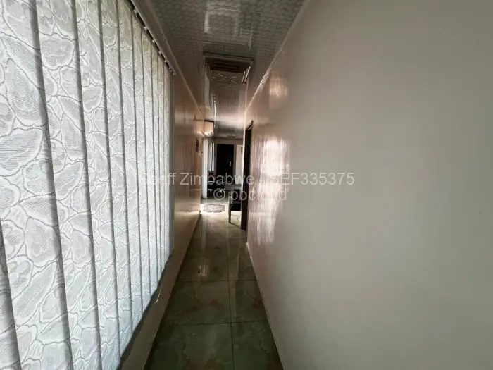 Warehouse/Industrial to Rent in Chitungwiza, Chitungwiza