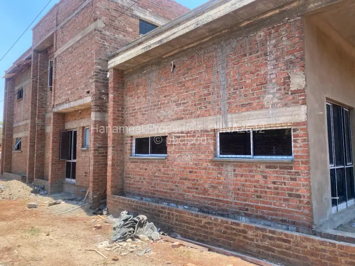 Townhouse/Cluster for Sale in Mount Pleasant, Harare