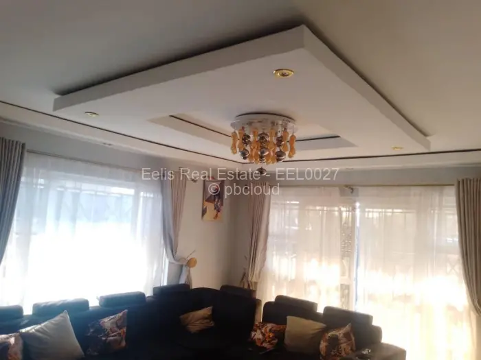 4 Bedroom House for Sale in Montrose, Gweru