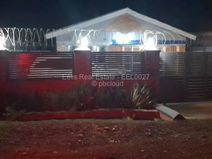 4 Bedroom House for Sale in Montrose, Gweru