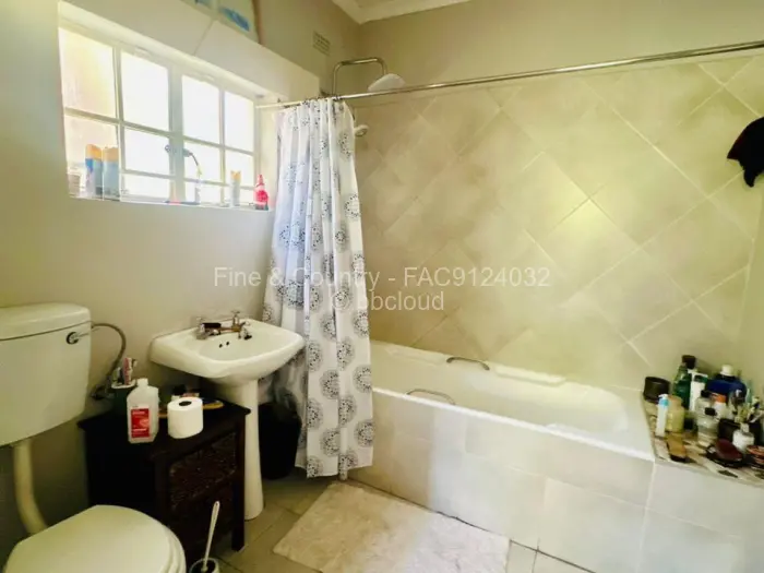 3 Bedroom House to Rent in Glen Lorne, Harare