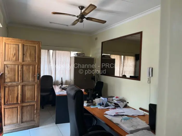 Office to Rent in Eastlea, Harare