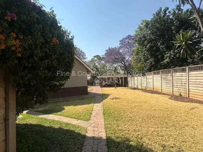 Office to Rent in Highlands, Harare