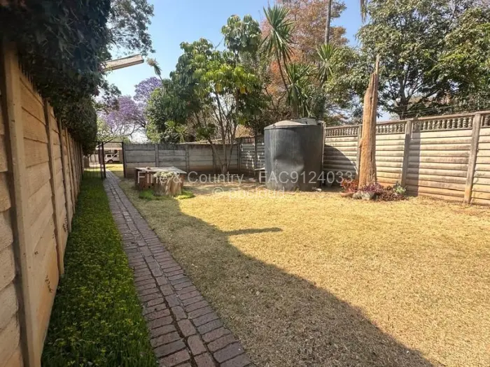 Office to Rent in Highlands, Harare