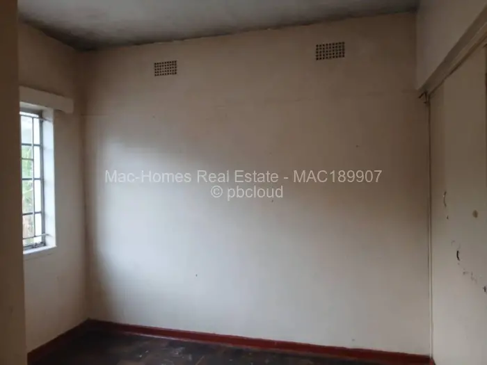 Flat/Apartment to Rent in Mabelreign, Harare
