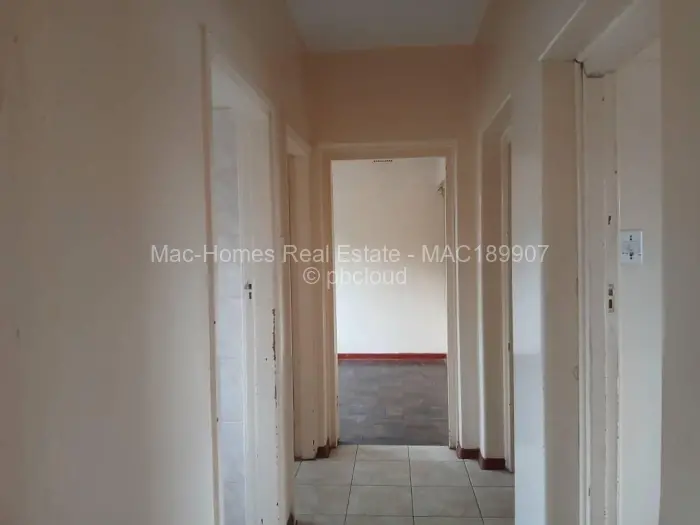 Flat/Apartment to Rent in Mabelreign, Harare
