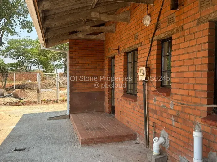 3 Bedroom House to Rent in Glen Forest, Harare
