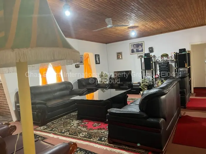 4 Bedroom House for Sale in Burnside, Bulawayo