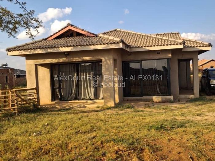 4 Bedroom House for Sale in Glaudina, Harare