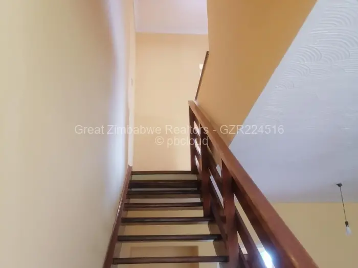 Flat/Apartment to Rent in Avondale