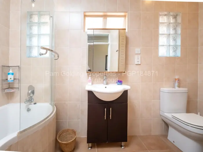 4 Bedroom House for Sale in Emerald Hill, Harare