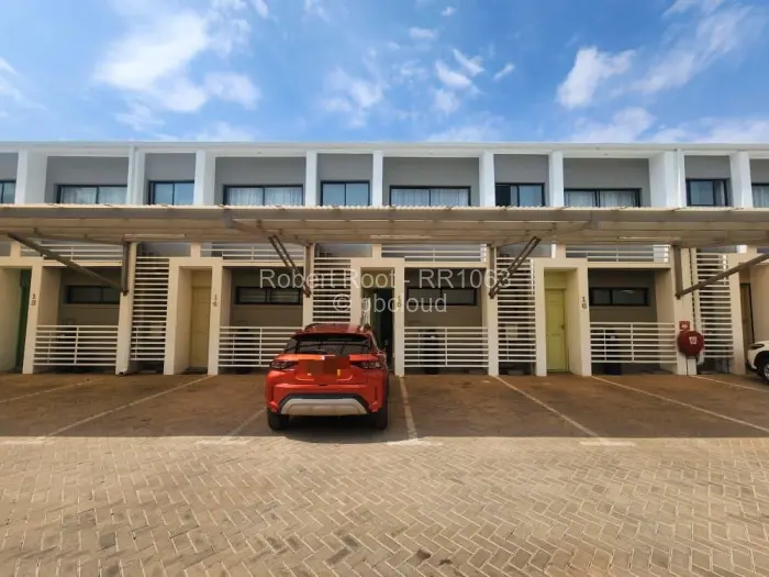 Flat/Apartment to Rent in Newlands, Harare