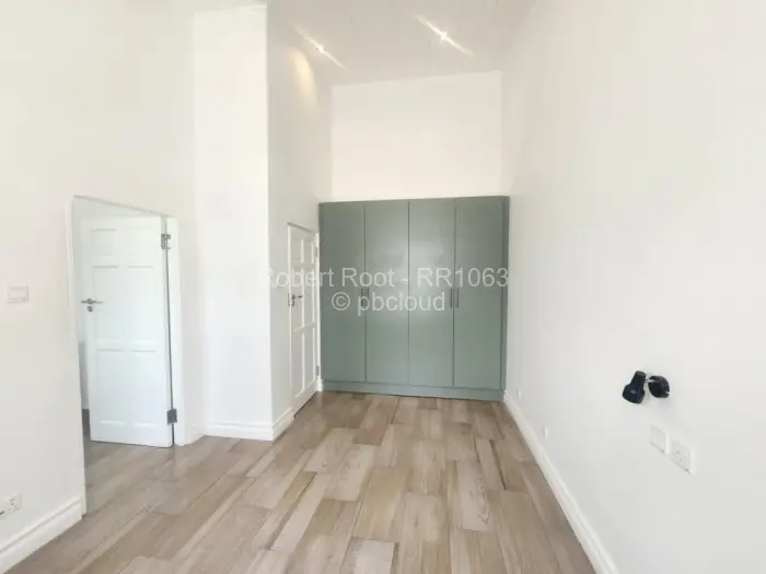 Flat/Apartment to Rent in Newlands, Harare