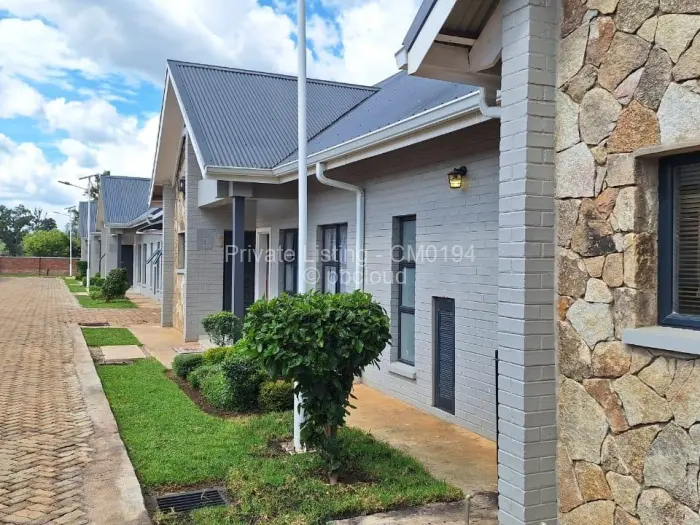 Townhouse/Cluster to Rent in Meyrick Park, Harare