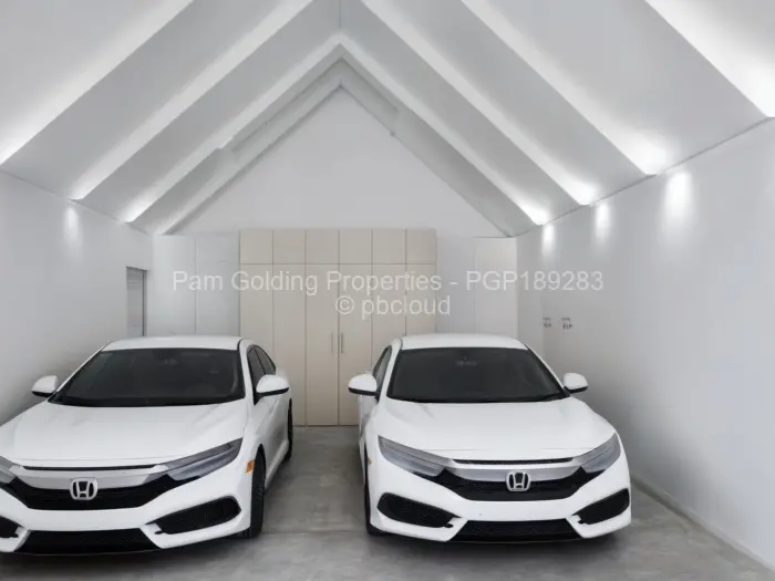 Townhouse/Cluster for Sale in Mount Pleasant, Harare