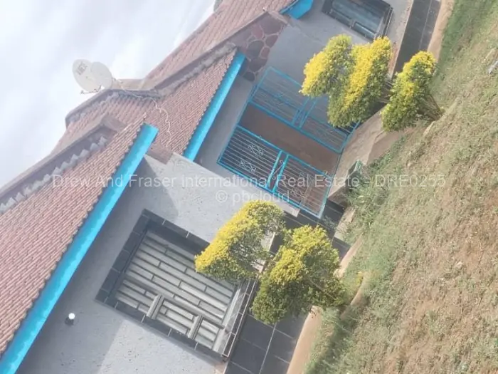 4 Bedroom House for Sale in Chipinge, Chipinge