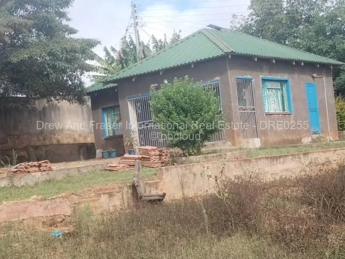 4 Bedroom House for Sale in Chipinge, Chipinge
