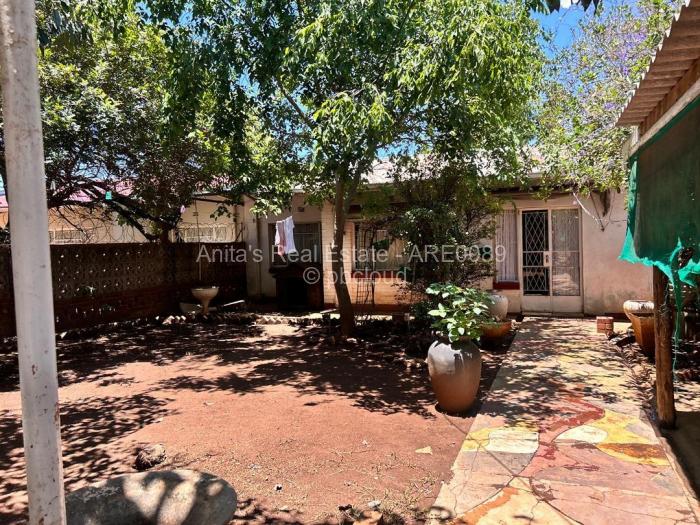 3 Bedroom House for Sale in Bradfield, Bulawayo
