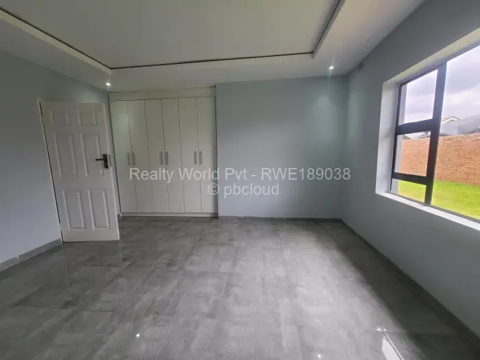 5 Bedroom House for Sale in Mount Pleasant Heights, Harare