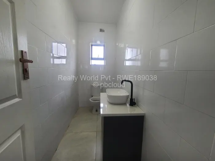 5 Bedroom House for Sale in Mount Pleasant Heights, Harare