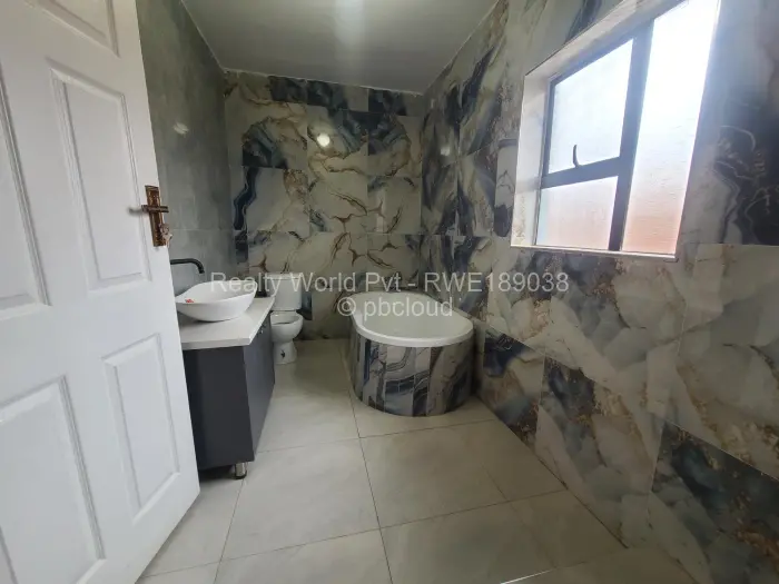 5 Bedroom House for Sale in Mount Pleasant Heights, Harare