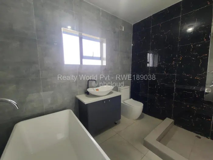 5 Bedroom House for Sale in Mount Pleasant Heights, Harare