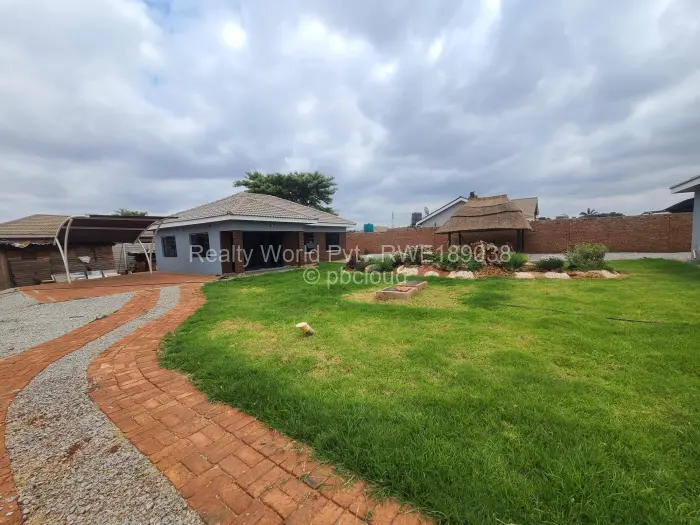 5 Bedroom House for Sale in Mount Pleasant Heights, Harare