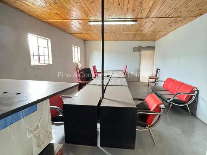 Warehouse/Industrial to Rent in Ruwa, Ruwa