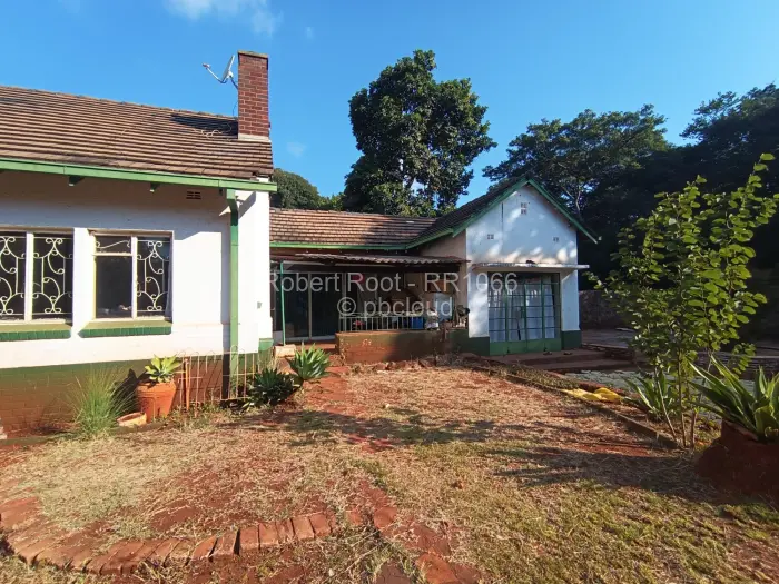 4 Bedroom House to Rent in Chisipite, Harare