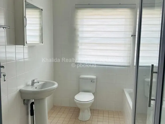 Townhouse/Cluster to Rent in Greendale North, Harare