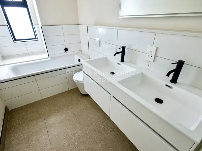 Townhouse/Cluster to Rent in Vainona, Harare