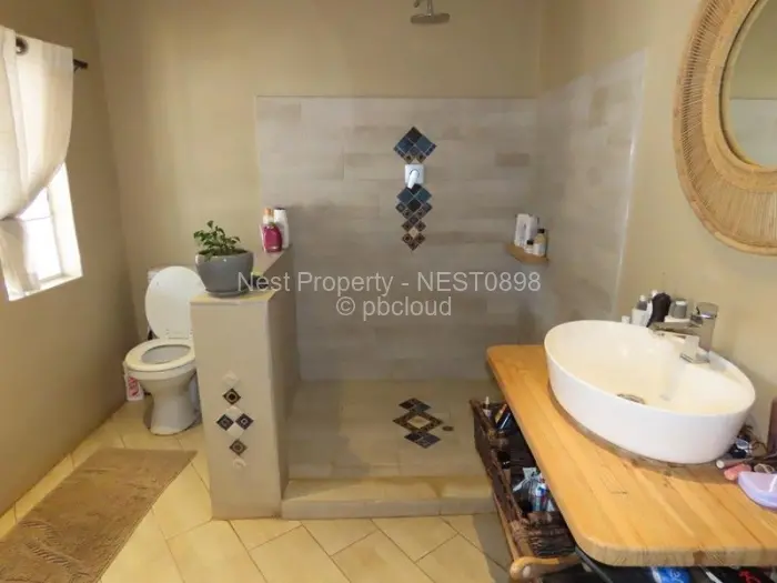 4 Bedroom House for Sale in Colne Valley, Harare