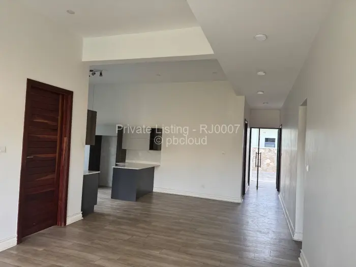 Flat/Apartment to Rent in Borrowdale West, Harare