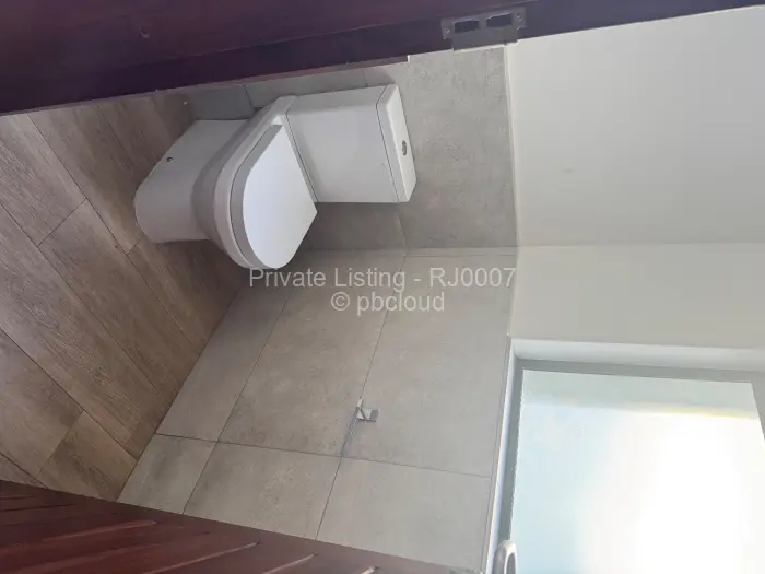 Flat/Apartment to Rent in Borrowdale West, Harare