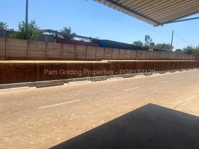 Warehouse/Industrial to Rent in Hogerty Hill, Harare
