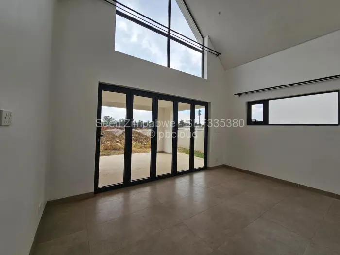 Townhouse/Cluster to Rent in Borrowdale West, Harare