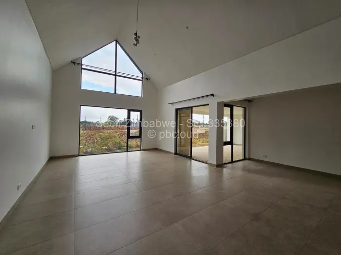 Townhouse/Cluster to Rent in Borrowdale West, Harare