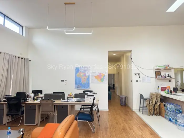 Townhouse/Cluster for Sale in Mount Pleasant, Harare