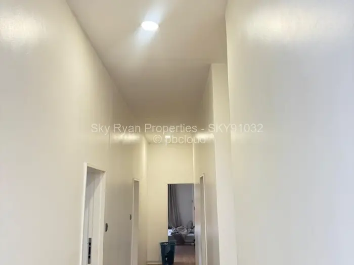 Townhouse/Cluster for Sale in Mount Pleasant, Harare