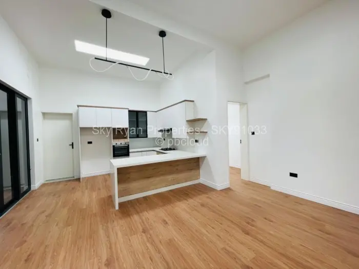 Townhouse/Cluster for Sale in Mount Pleasant, Harare